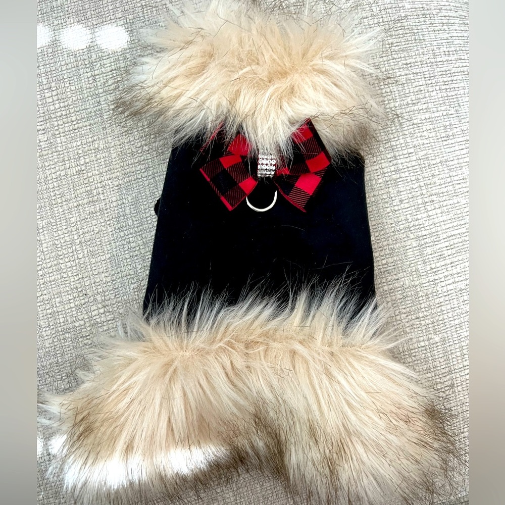 Susan Lanci Faux Fur Lining with Red Nouveau Bow (S)